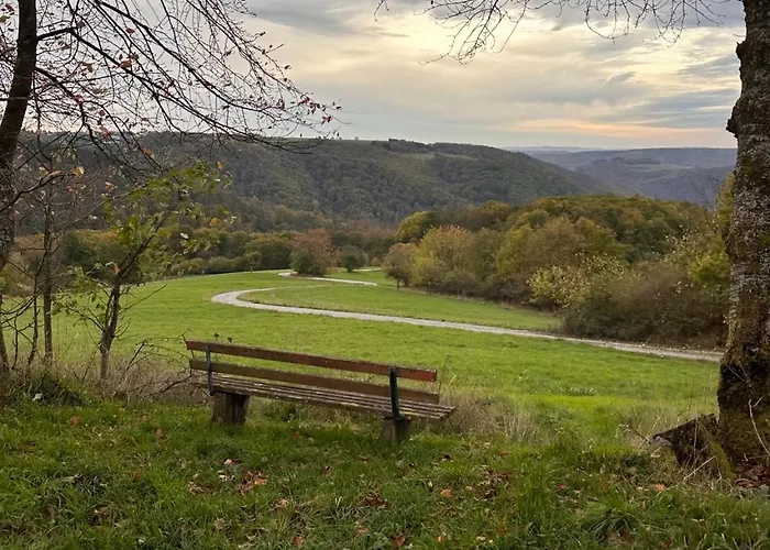 Forellenhof - Mitten In Der *
